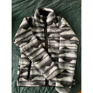 Columbia Sherpa Teddy abstract camo jacket
